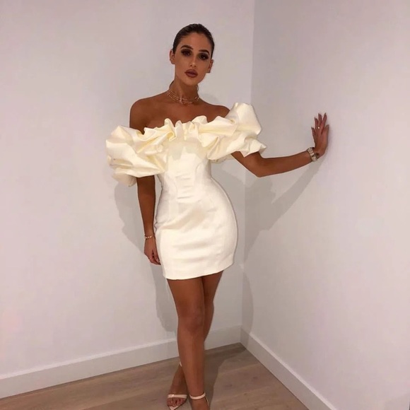 HOUSE OF CB 'Selena' Ivory Satin Ruffle Strapless Dress - Picture 6 of 13